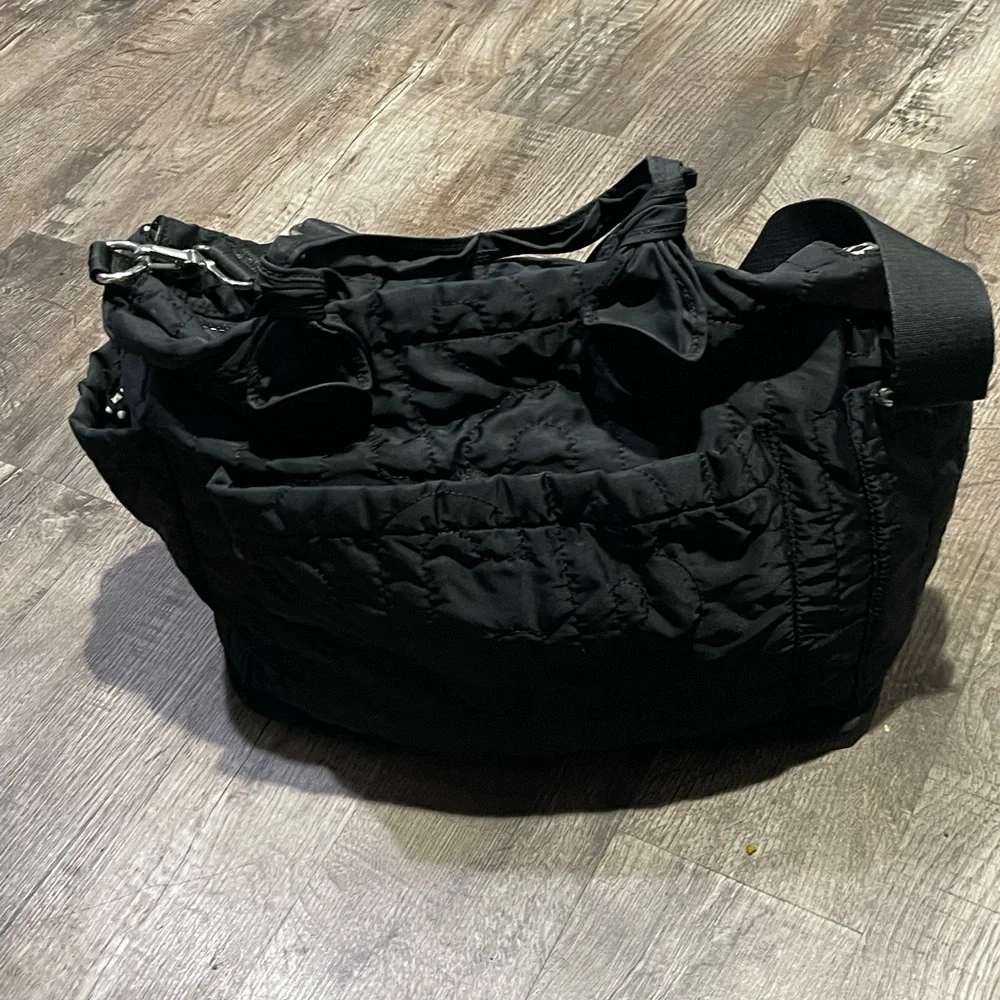 Marc Jacobs Black Quilted Women's Bag